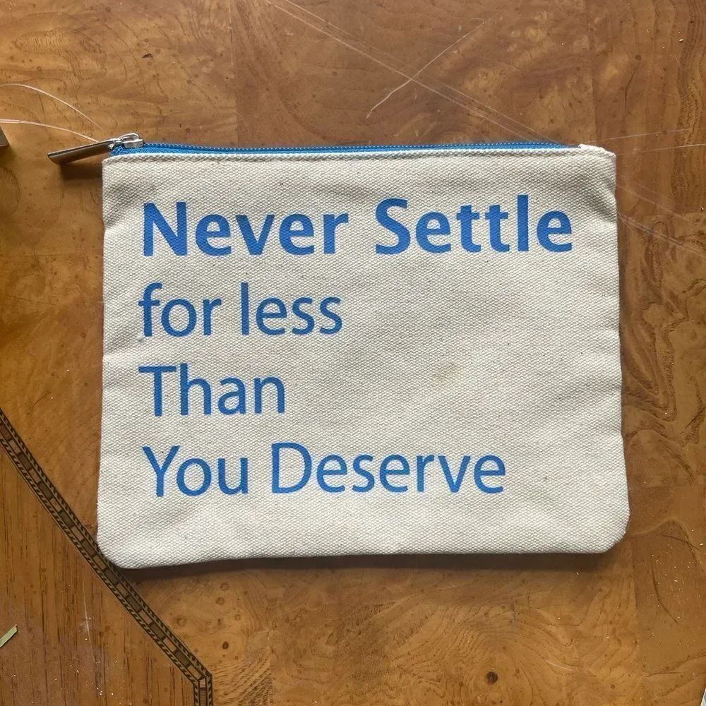 CUTE BAG to Keep Organized! - Picture 4 of 9